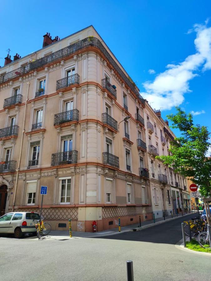 1924 Hotel (Adults Only) Grenoble Dış mekan fotoğraf